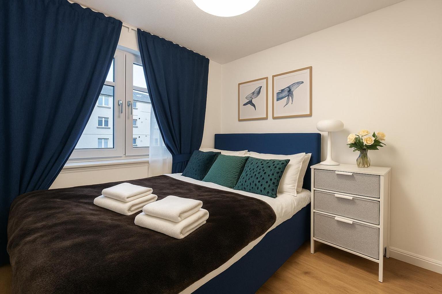 Comfortable 2 Bedroom Flat In The City Centre Единбург Екстериор снимка